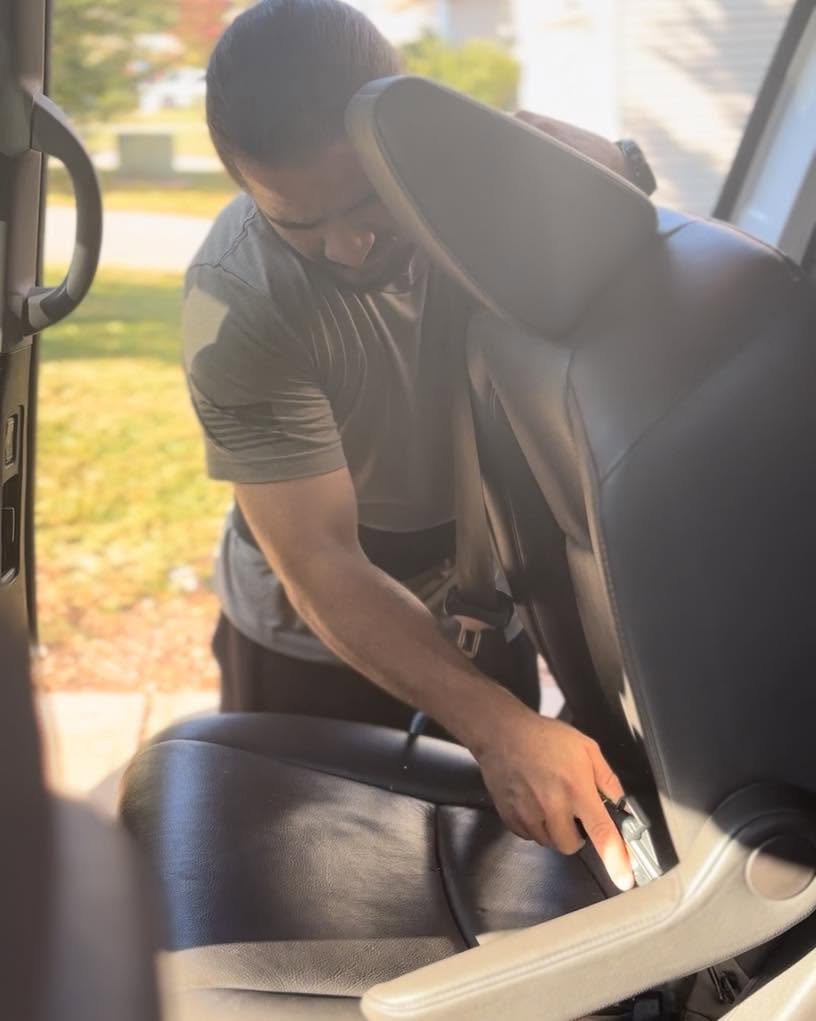 Interior seat deep cleaning by Salas Detailing